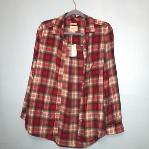 Plaid long sleeve button up